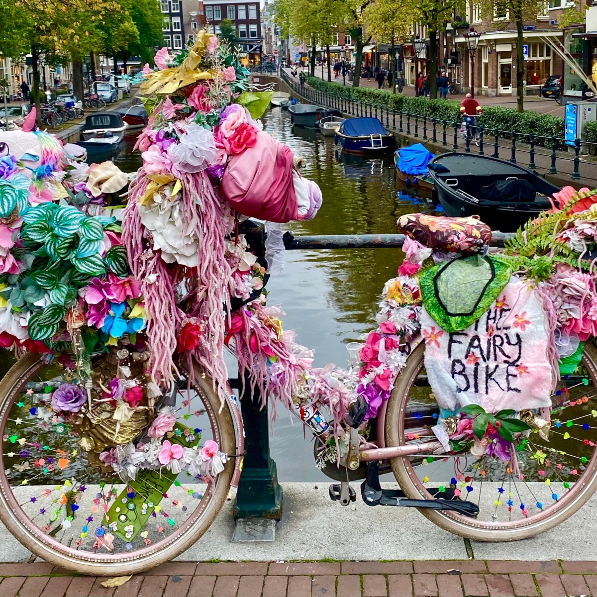 17 Hours in&nbsp;Amsterdam